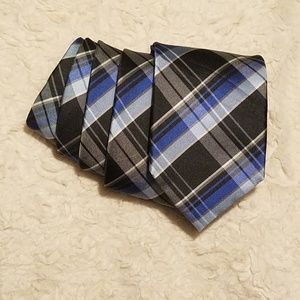 Croft & Barrow Classic Plaid Tie